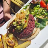 Burger 🍔 at La Mar de Vins in Mallorca