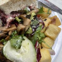 Vegan burger and garlic mushrooms  at La Mar de Vins in Mallorca