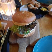 Burger at Mr. & Mrs. Watson in Amsterdam