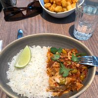 Vegan Jackfruit Curry at LHR - Giraffe - T5 in West London