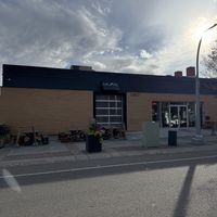   at Die Pie in Edmonton