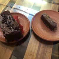 Snickers on the right  at Bek Semilla de Vida in San Cristobal De Las Casas