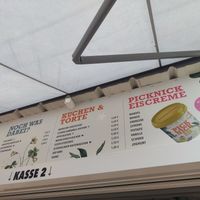 Menu: Black Heart = Vegan. White Heart= vegetarian at Dank Augusta in Cologne