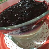 Vegan pana cotta  at Boca Xica in Armacao De Pera