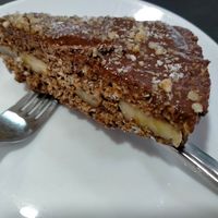 Banana & chocolate vegan cake at Cafeteria Reina in Lugo