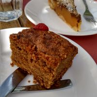 Bizcocho de zanahoria at Cafeteria Reina in Lugo