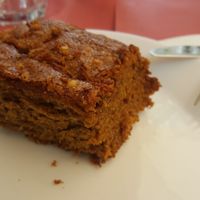 Tarta de zanahoria vegana at Cafeteria Reina in Lugo
