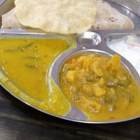 Chapati and daal at Komala Vilas - Buffalo Rd in Central Singapore