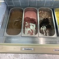 Gelato flavors 2020-09-27 at Vegan Donut Gelato in Oakland