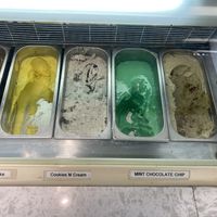 Gelato flavors 2020-09-27 at Vegan Donut Gelato in Oakland