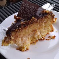 bolo prestígio de massa branca at Apetit Natural in Brasilia