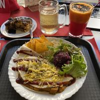 Meal of the day + peanut butter cake at Veggie Momi in Albufeira