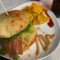 Chickenless burger  at Veggie Momi in Albufeira