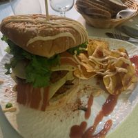 Doble cheese burger  at Veggie Momi in Albufeira