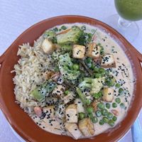 Tofu e legumes   at Veggie Momi in Albufeira