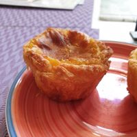 Vegan pastel sem nata at Veggie Momi in Albufeira