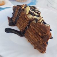 Chocolate cake at Veggie Momi in Albufeira
