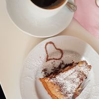 Vegan marmorkuchen at Cafe Lotti in Munich