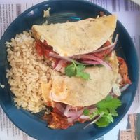 Tacos de verdurita pibil (vegetariano) at Vegicano in Madrid