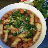 Hu tiu Sai-Gon (vegan): Rice noodles in radish soup with soy meats and tofu  at Miss Saigon in Berlin