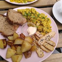 Scramled tofu at Satsang in Prague