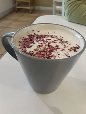 Rose tea (hot) at Loving Hut in Upland