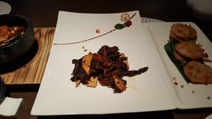 A mushroom dish, delicious. at Zǎozǐ Shù - Vegetarian Life Style - HuaiHai in Shanghai