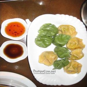 Steamed (non wholegrain) Jiao zi-- 5 'fish, 5 sauerkraut, with pepper oil sauce and vinegar sauce at Zǎozǐ Shù - Vegetarian Life Style - HuaiHai in Shanghai