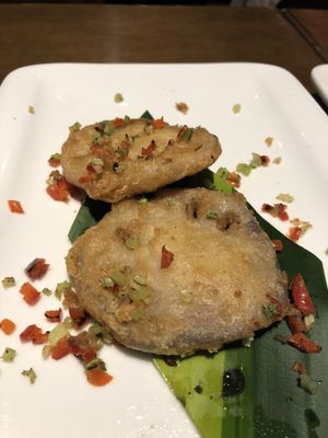 Stuffed lotus root at Zǎozǐ Shù - Vegetarian Life Style - HuaiHai in Shanghai