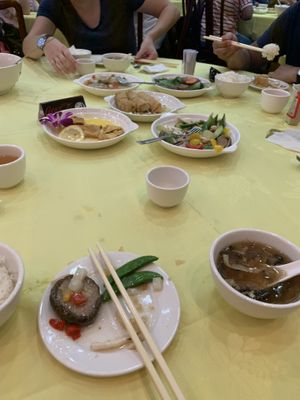 Meal at Po Lin Monastery 寶蓮禪寺齋堂 in Outlying Islands
