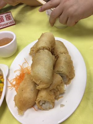 Vegan spring rolls at Po Lin Monastery 寶蓮禪寺齋堂 in Outlying Islands