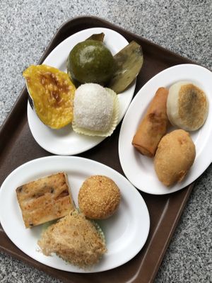 snacks served per 3  at Po Lin Monastery 寶蓮禪寺齋堂 in Outlying Islands