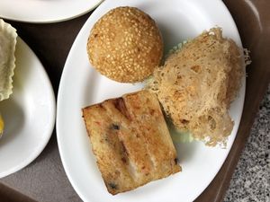 sesame ball, taro ball, turnip cake  at Po Lin Monastery 寶蓮禪寺齋堂 in Outlying Islands