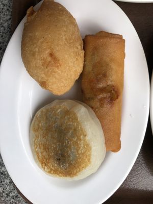 red bean pancake, spring roll, ham sui gok  at Po Lin Monastery 寶蓮禪寺齋堂 in Outlying Islands