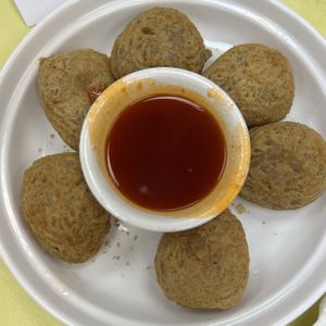 fried yam balls  at Po Lin Monastery 寶蓮禪寺齋堂 in Outlying Islands