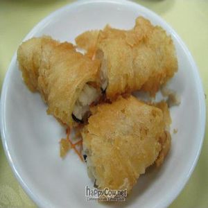 Deep fried spring rolls at Po Lin Monastery 寶蓮禪寺齋堂 in Outlying Islands