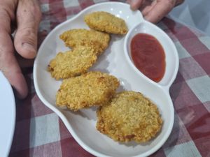 Vegan KFC chikn at Happy Buddha in Kuta