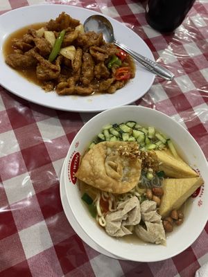 koloke, mie baso  at Happy Buddha in Kuta