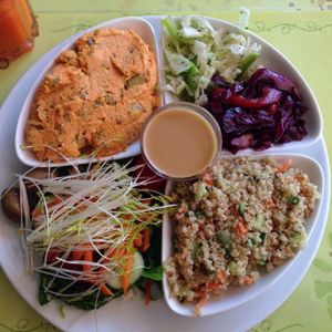 Cold Plate at Taam Hachaim - Taste of Life in Tel Aviv