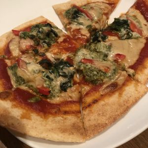 Must try pizza! 🍕  at Green Earth in Osaka