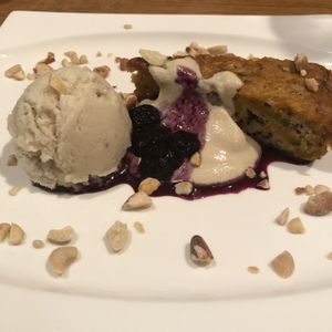 Cake desert at Green Earth in Osaka