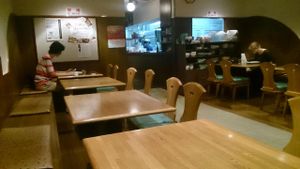 just before closing at Green Earth in Osaka