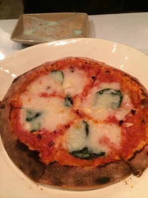 Margherita pizza at Buona Tubu Tubu in Tokyo