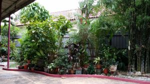 Shop at Annalakshmi Temple of Fine Arts in Penang