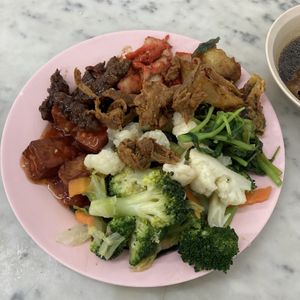 Buffet  at Ee Beng Vegetarian Food 毅明素食 in Penang