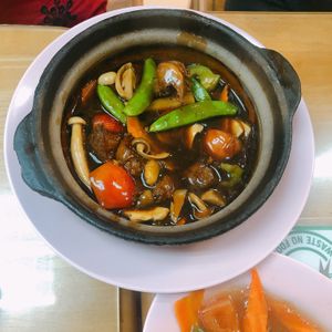 Claypot mushroom at Lu Ye Yuan Vegetarian in Bukit Mertajam