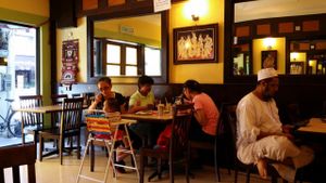 Shop at Woodlands Vegetarian Restaurant - Georgetown in Penang