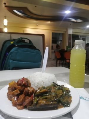 sausages and greens at Healthy Bites in Pasay City