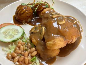  at Ci Hang 慈航 in Central Singapore