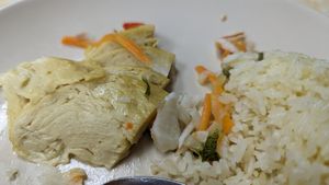 Homemade chicken rice. at Ci Hang 慈航 in Central Singapore